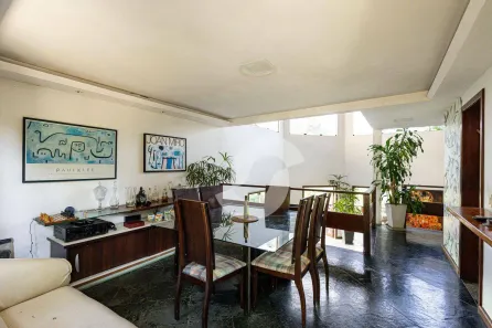 Casa de Condomínio com 4 Quartos à venda, 300m² no Piratininga, Niterói