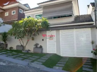 Casa com 3 Quartos à venda, 315m² no Pechincha, Rio de Janeiro