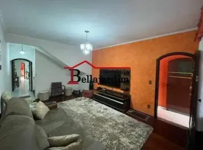 Sobrado com 4 Quartos para alugar, 196m² no Vila Camilópolis, Santo André