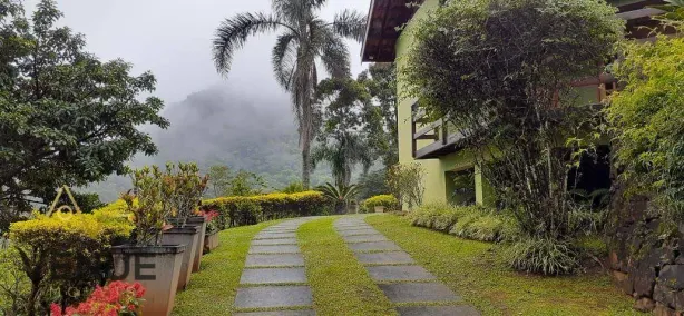 Casa de Condomínio com 3 Quartos à venda, 272m² no , Santo Antônio do Pinhal
