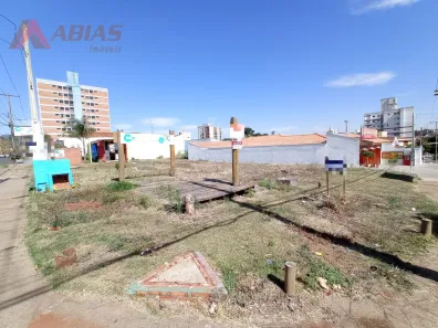 Lote/Terreno para alugar, 750m² no Cidade Jardim, São Carlos