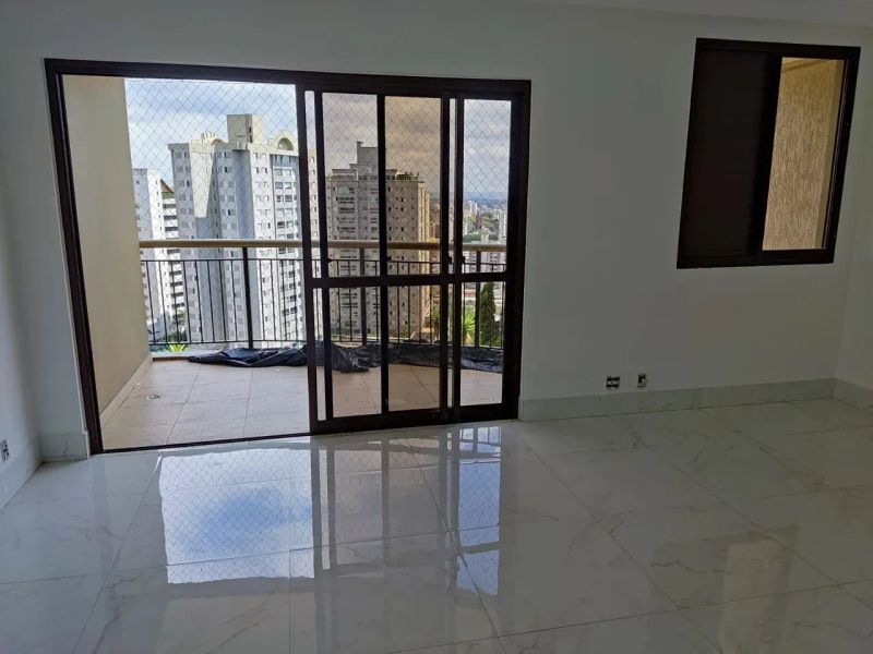 Apartamento com 4 quartos — Sion, Belo Horizonte