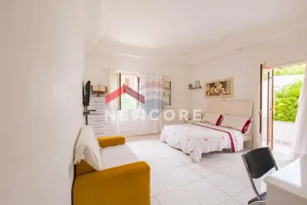 Casa com 7 Quartos à venda, 550m² no Barra do Jacuípe (Monte Gordo), Camaçari