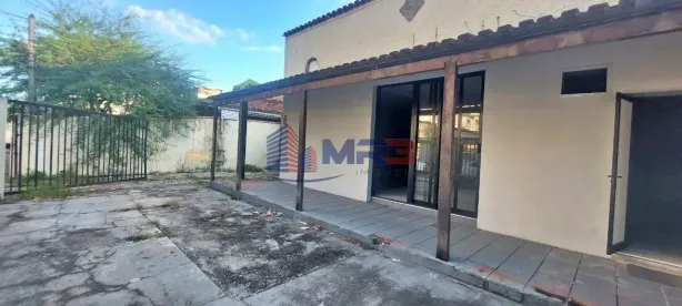Galpão/Depósito/Armazém para venda ou aluguel, 369m² no Taquara, Rio de Janeiro