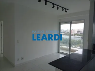 Apartamento com 2 Quartos à venda, 55m² no Vila Anastácio, São Paulo