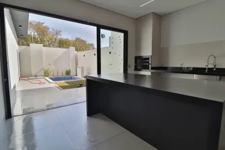 Casa de Condomínio com 3 Quartos à venda, 155m² no Grand Ville, Uberlândia