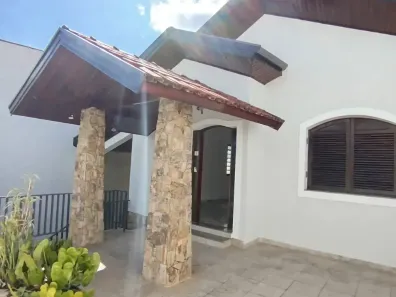 Casa com 3 Quartos à venda, 160m² no Centro, Taubaté