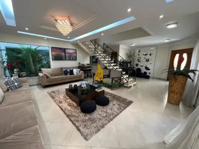 Sobrado com 4 Quartos à venda, 350m² no Parque Edu Chaves, São Paulo