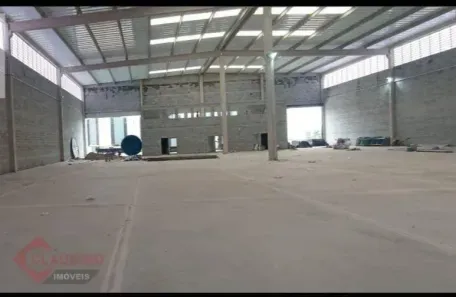 Galpão/Depósito/Armazém para alugar, 2000m² no Portão, Arujá