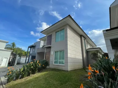 Casa de Condomínio com 3 Quartos à venda, 240m² no Santa Felicidade, Curitiba