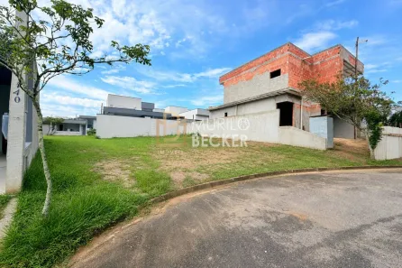 Lote/Terreno à venda, 301m² no Condomínio Terras do Vale, Caçapava