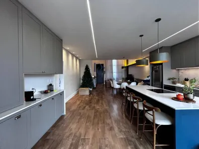 Casa de Condomínio com 3 Quartos para alugar, 180m² no Vale dos Cristais, Taubaté
