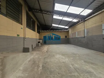 Galpão/Depósito/Armazém para alugar, 490m² no Casa Grande, Diadema