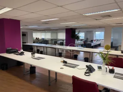 Sala Comercial para alugar, 384m² no Vila Olímpia, São Paulo