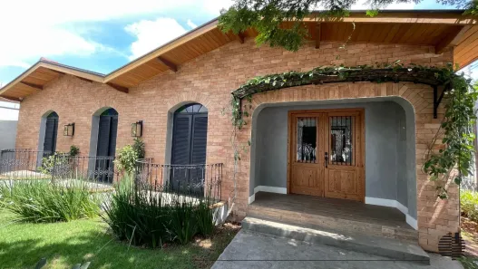 Casa com 3 Quartos à venda, 193m² no Brasil, Itu