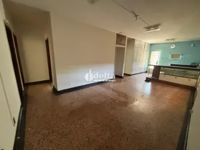 Casa com 3 Quartos à venda, 276m² no Lídice, Uberlândia