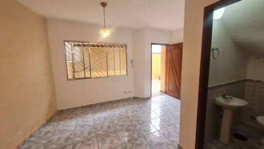Casa de Condomínio com 2 Quartos à venda, 70m² no Chácara Seis de Outubro, São Paulo