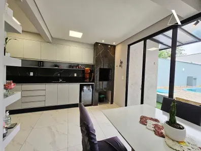 Casa com 3 Quartos à venda, 120m² no Iririú, Joinville