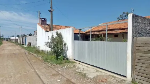 Casa com 2 Quartos à venda, 65m² no Passagem do Massiambú, Palhoça
