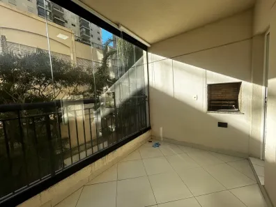 Apartamento com 2 Quartos para alugar, 76m² no Jardim Tupanci, Barueri