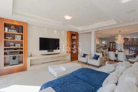 Casa com 3 Quartos à venda, 454m² no Chácara das Pedras, Porto Alegre