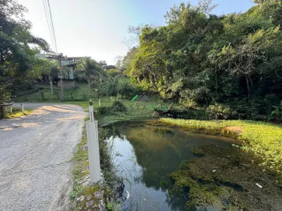 Lote/Terreno à venda, 2050m² no Praia da Ferrugem, Garopaba