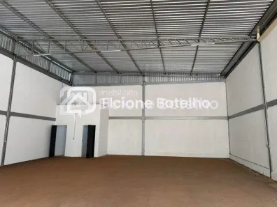 Galpão/Depósito/Armazém para alugar, 225m² no Shopping Park, Uberlândia