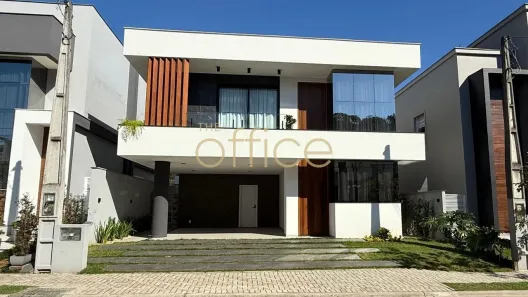 Casa de Condomínio com 3 Quartos à venda, 236m² no Vila Nova, Joinville