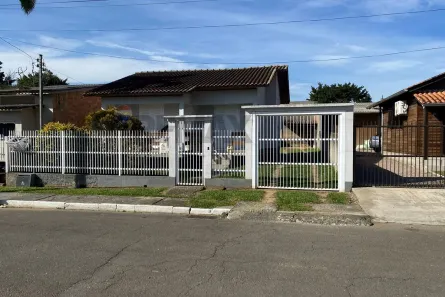 Casa com 2 Quartos à venda, 59m² no Monte Castelo, Criciúma