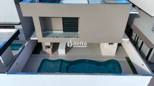 Casa de Condomínio com 5 Quartos à venda, 335m² no Morada da Colina, Uberlândia