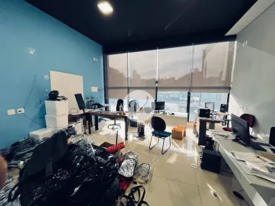 Sala Comercial para alugar, 99m² no Jardim, Santo André