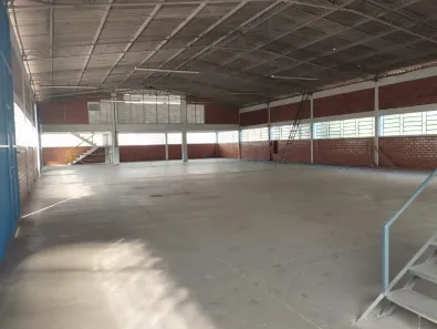 Galpão/Depósito/Armazém para alugar, 1100m² no Martello, Caçador