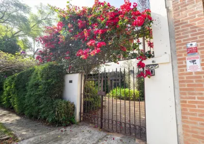 Casa de Condomínio com 5 Quartos para alugar, 400m² no Pacaembu, São Paulo