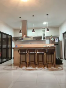 Casa de Condomínio com 3 Quartos para alugar, 142m² no Caçapava Velha, Caçapava