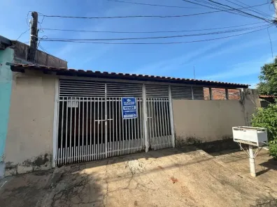 Casa com 3 Quartos para alugar, 57m² no Núcleo Habitacional Presidente Jânio da Silva Quadros, Marília
