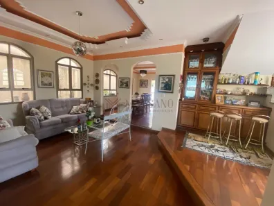 Casa com 4 Quartos à venda, 200m² no Jardim América, Bauru