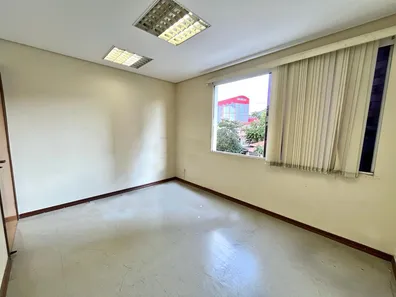 Galpão/Depósito/Armazém à venda, 750m² no Sacomã, São Paulo