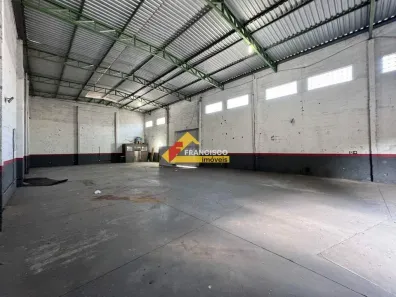 Galpão/Depósito/Armazém para alugar, 347m² no Catalão, Divinópolis