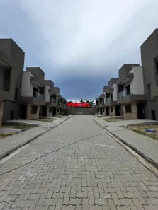 Sobrado com 2 Quartos à venda, 154m² no Chácaras Pousada do Vale, São José dos Campos