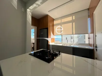 Apartamento com 3 Quartos para alugar, 108m² no Centro, Florianópolis