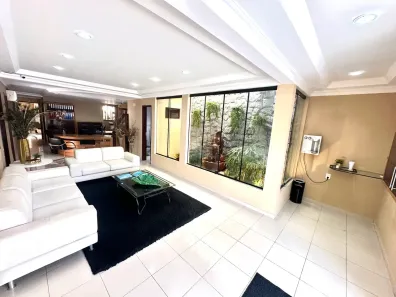 Ponto Comercial com 4 Quartos à venda, 146m² no Candelária, Natal