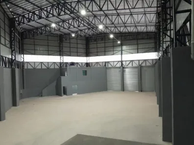 Galpão/Depósito/Armazém para alugar, 2000m² no Embu Mirim, Itapecerica da Serra