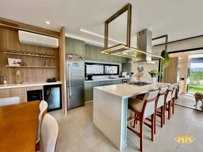 Casa com 3 Quartos à venda, 254m² no Ingleses do Rio Vermelho, Florianópolis