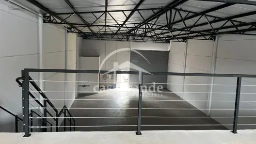 Galpão/Depósito/Armazém para alugar, 410m² no Jardim Brasília, Uberlândia
