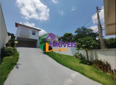 Sobrado com 3 Quartos à venda, 176m² no Jardim Novo Mundo, Poços de Caldas