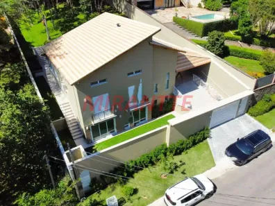 Casa de Condomínio com 3 Quartos à venda, 205m² no Caraguatá, Mairiporã