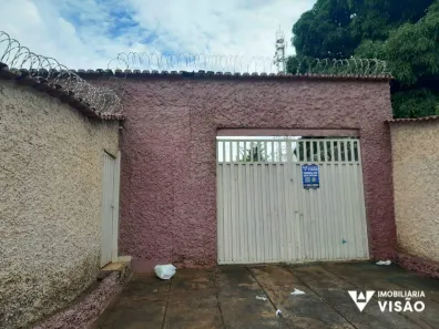Casa com 2 Quartos à venda, 281m² no Jardim América, Uberaba