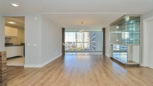 Apartamento com 3 Quartos para alugar, 113m² no Portão, Curitiba