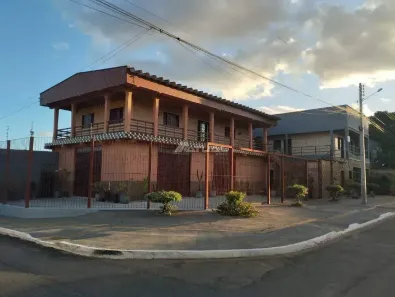 Casa com 7 Quartos à venda, 919m² no Jardim Helvécia, Aparecida de Goiânia