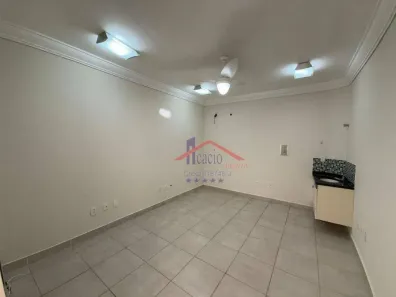 Sala Comercial para alugar, 16m² no Taquaral, Campinas